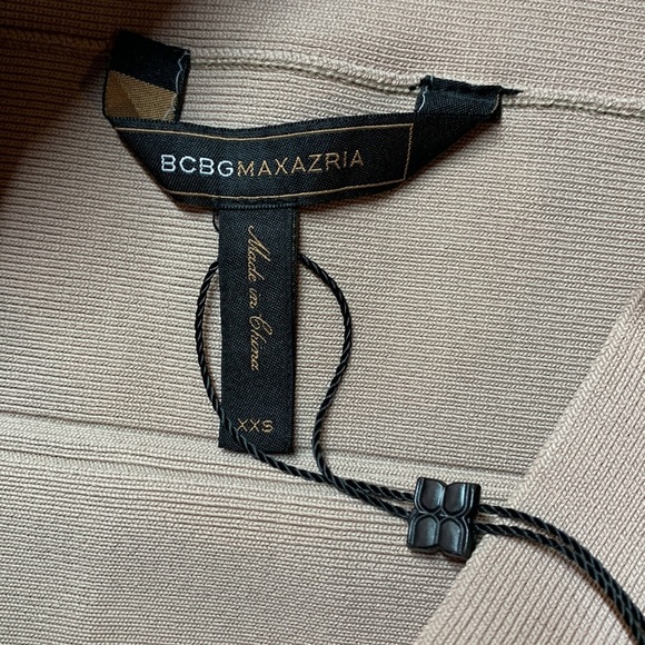 BCBGMaxAzria Tan Skirt - Picture 2 of 3